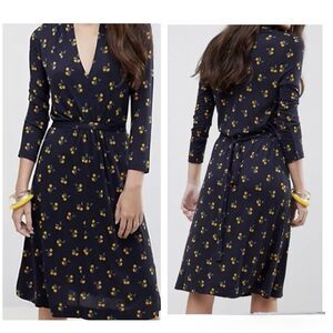 French Connection Size 6 V-Neck Tie Waist Day Dress Ditsy Blue Yellow NWT $118